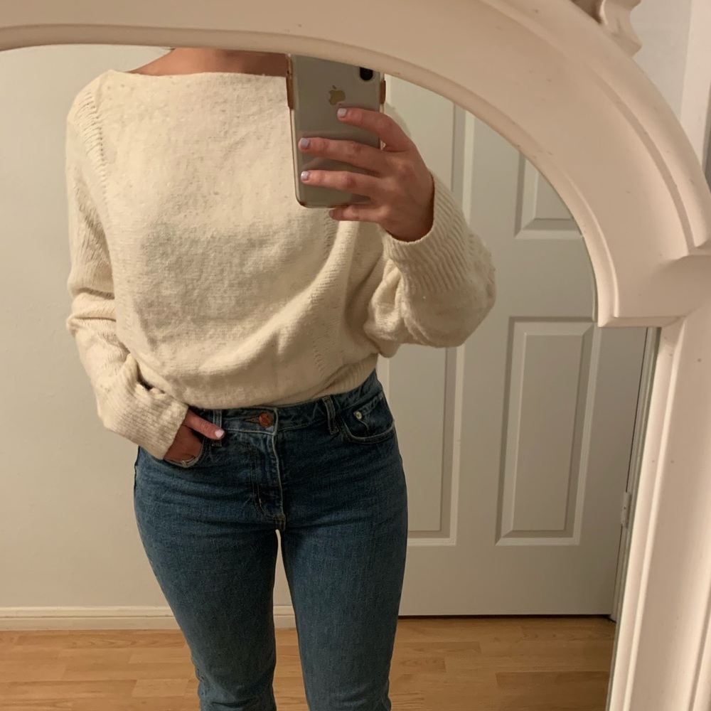 Caché Lambswool and Cashmere Sweater